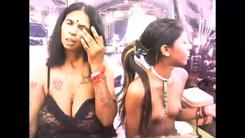 Snapshot of sexyva4u2luv chatting on 30, 10, 2025 sexyva4u2luv online show from 30, 10, 2025