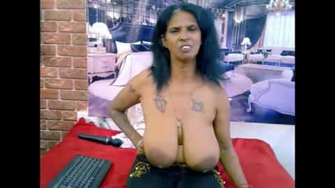 sexyva4u2luv online show from 17, 3, 2026