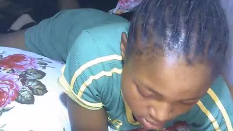 Snapshot of sexyvishy254 chatting on 21, 11, 2025 sexyvishy254 online show from 21, 11, 2025