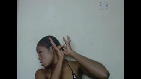 Snapshot of sexyxmilfx chatting on 15, 9, 2025 sexyxmilfx online show from 15, 9, 2025