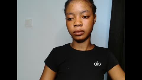 sexyxpeach online show from 14, 10, 2025