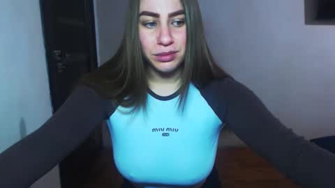 Yuliia online show from 16, 12, 2025