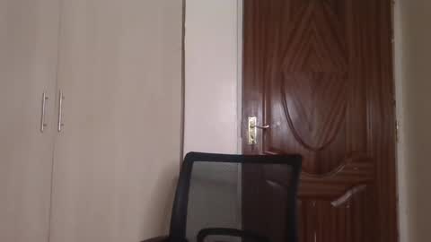 Snapshot of sexyyypetite chatting on 8, 11, 2025 SEXYPETITE online show from 8, 11, 2025