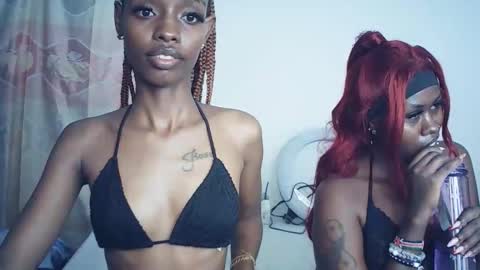 Snapshot of sexyzuriel chatting on 25, 2, 2026 sexyzuriel online show from 25, 2, 2026