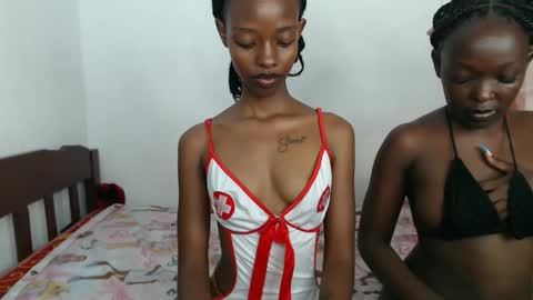 Snapshot of sexyzuriel chatting on 25, 4, 2026 sexyzuriel online show from 25, 4, 2026
