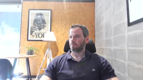 shad0w_hunter online show from 13, 1, 2025