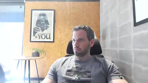 shad0w_hunter online show from 20, 1, 2025