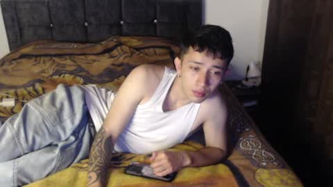 Snapshot of shadow_men_ chatting on 8, 4, 2026 james online show from 8, 4, 2026