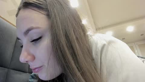 Snapshot of shadow_raffi chatting on 14, 12, 2024 shadow_raffi online show from 14, 12, 2024