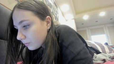 Snapshot of shadow_raffi chatting on 19, 1, 2025 shadow_raffi online show from 19, 1, 2025