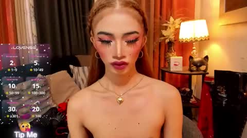 Snapshot of shaina_cummer chatting on 21, 12, 2025 shaina online show from 21, 12, 2025