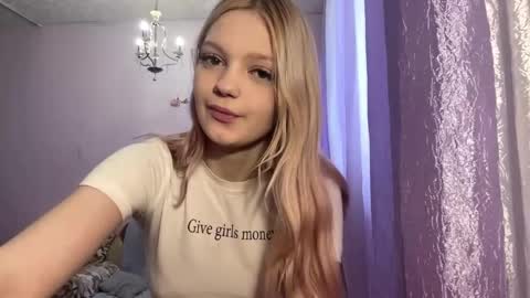 Emily online show from 19, 4, 2026