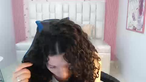 Shalon  online show from 10, 9, 2025