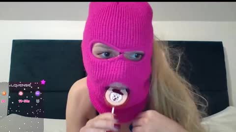 shamelesscouple2 online show from 4, 12, 2024