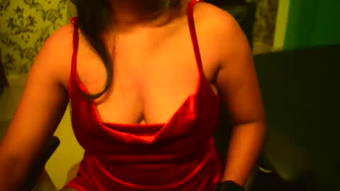 Snapshot of shanaya_indian chatting on 23, 11, 2025 shanaya indian online show from 23, 11, 2025