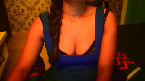 Snapshot of shanaya_indian chatting on 2, 12, 2025 shanaya indian online show from 2, 12, 2025