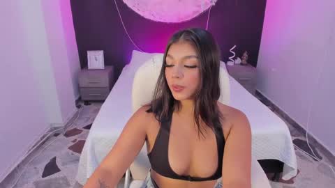 ShaniaDaniels online show from 9, 9, 2025