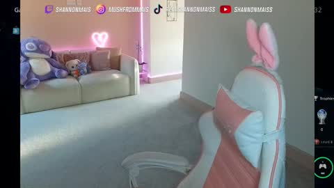 Shanmais online show from 24, 9, 2025