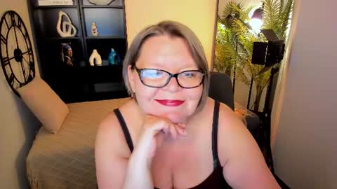 Snapshot of shannonshine chatting on 18, 6, 2026 Shannon online show from 18, 6, 2026