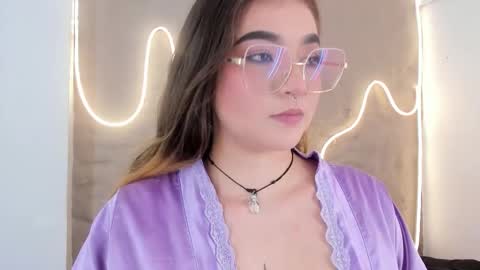 Shanntal  online show from 19, 2, 2026