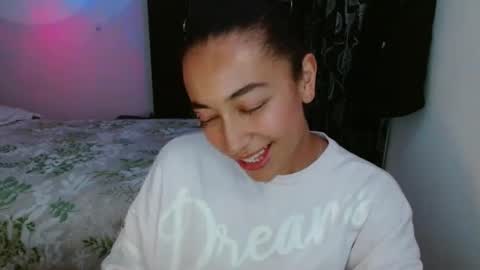 shantal_d01 online show from 23, 9, 2025