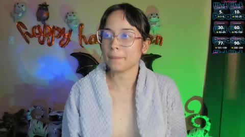 Cat-FOLLOWME and we talk IGshantal cerezo online show from 21, 10, 2025