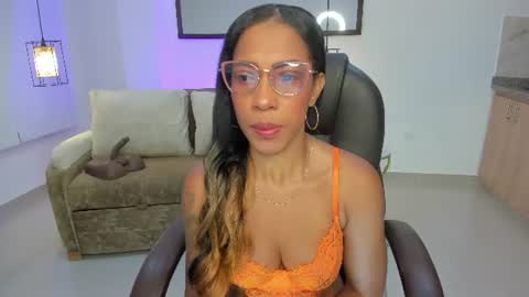 Snapshot of shantall_wills chatting on 10, 6, 2026 Shantall wills online show from 10, 6, 2026
