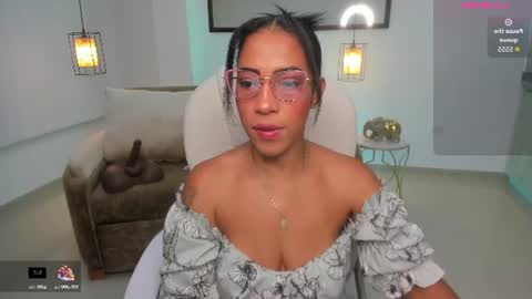 Snapshot of shantall_wills chatting on 10, 7, 2026 Shantall wills online show from 10, 7, 2026