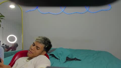 shark_boy21 online show from 7, 1, 2026