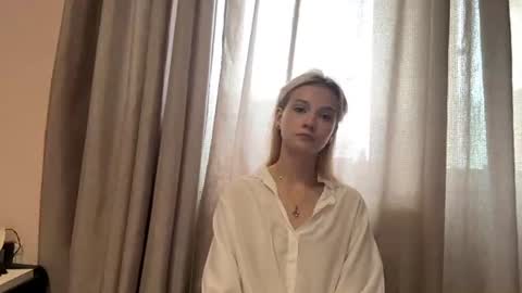 Snapshot of sharlabreeman chatting on 5, 8, 2026 Anne online show from 5, 8, 2026