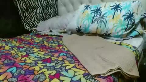 sharlot03 online show from 6, 2, 2025