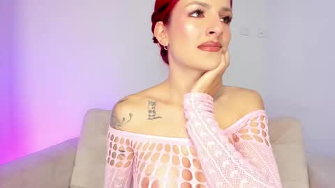 Hi fiends ---- I usually start online from Monday to Friday from 1000 am Saturdays and Sundays at 600 am Colombia time online show from 11, 2, 2025