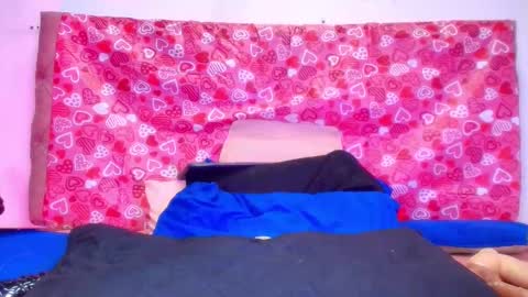 Snapshot of sharlott_kiss chatting on 14, 2, 2025 Sharlott online show from 14, 2, 2025