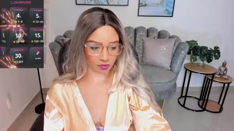 sharon_breezee online show from 14, 10, 2025