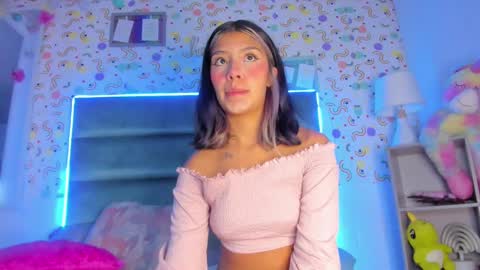 Snapshot of sharon_justin_ chatting on 11, 3, 2025 Sharon online show from 11, 3, 2025