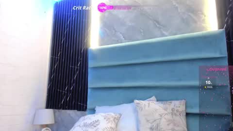 Snapshot of sharon_justin_ chatting on 8, 11, 2025 Sharon online show from 8, 11, 2025