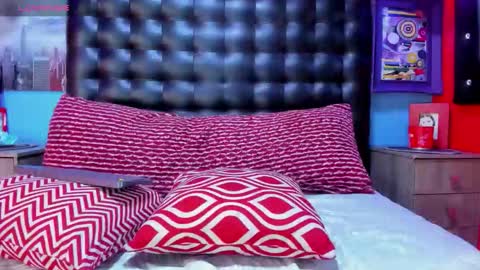 Sharon  Tyga online show from 7, 1, 2026