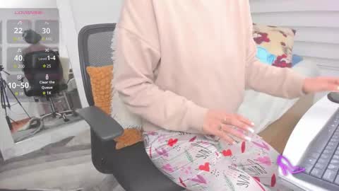 Sharon online show from 5, 12, 2025