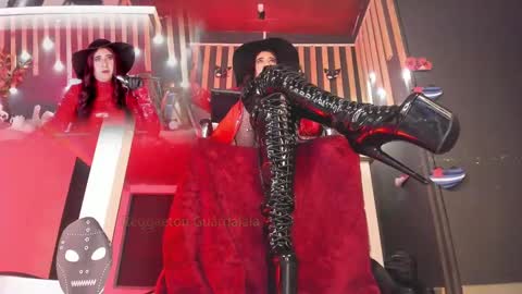 Snapshot of sharoon_gold chatting on 23, 2, 2025 Your mistress Sharon  online show from 23, 2, 2025