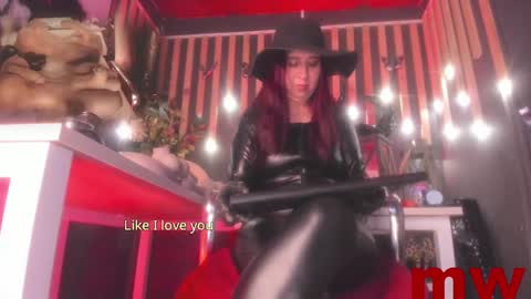 Snapshot of sharoon_gold chatting on 11, 3, 2025 Your mistress Sharon  online show from 11, 3, 2025