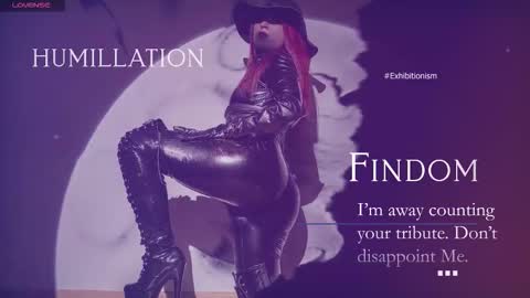 Snapshot of sharoon_gold chatting on 14, 9, 2025 Your mistress Sharon  online show from 14, 9, 2025