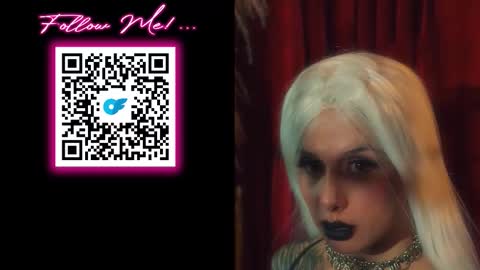 Snapshot of sharpay_evans chatting on 11, 1, 2026 Antonia online show from 11, 1, 2026