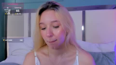 Snapshot of shatall_rouge chatting on 25, 2, 2025 Shantall online show from 25, 2, 2025