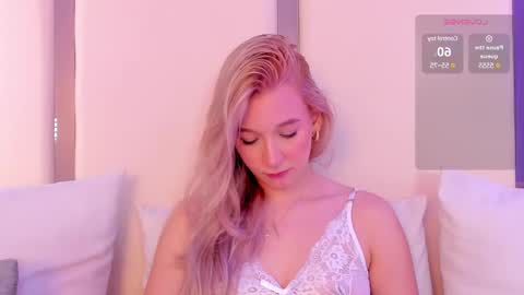 Snapshot of shatall_rouge chatting on 6, 3, 2025 Shantall online show from 6, 3, 2025