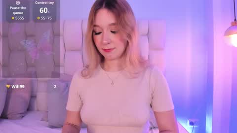 Snapshot of shatall_rouge chatting on 12, 10, 2025 Shantall online show from 12, 10, 2025