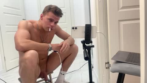 Snapshot of shavarace1 chatting on 7, 12, 2024 cumshoters online show from 7, 12, 2024