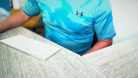 Snapshot of shaved4good chatting on 4, 12, 2025 shaved4good online show from 4, 12, 2025