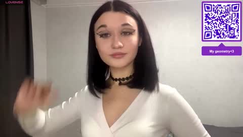 May online show from 3, 11, 2025