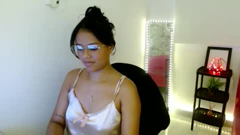 Snapshot of shawnycarson chatting on 7, 1, 2026 Shawny carson online show from 7, 1, 2026