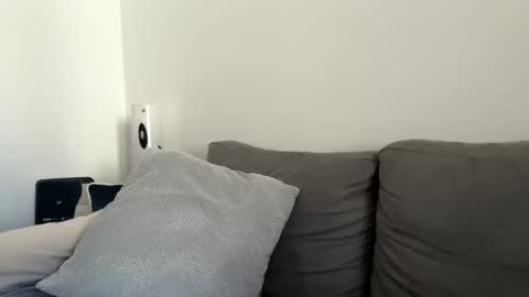 Shayla Davis  online 240 pm - 1000 pm online show from 27, 3, 2026